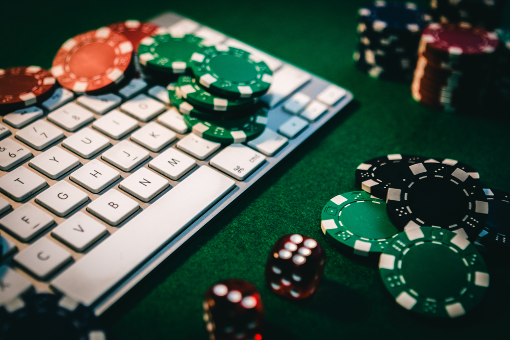 a-guide-to-gambling-on-online-poker-rooms